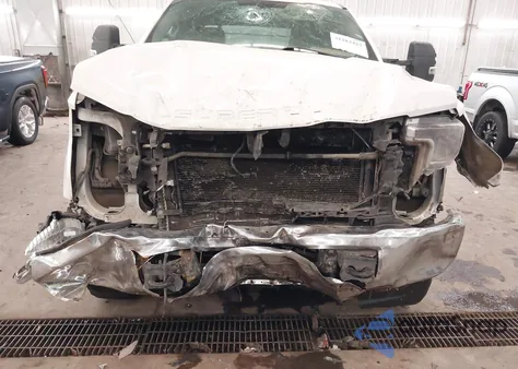 2017 Ford F-250 Xlt z USA, uszkodzony, nr VIN 1FT7X2BT9HEE26104